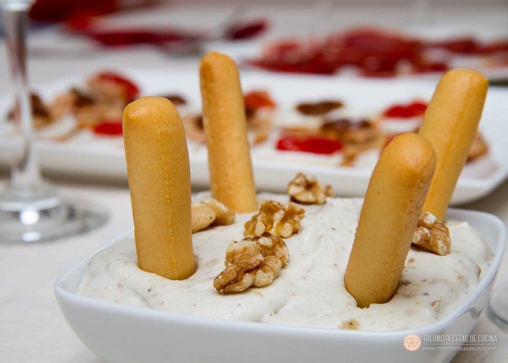 Paté de quesos y nueces